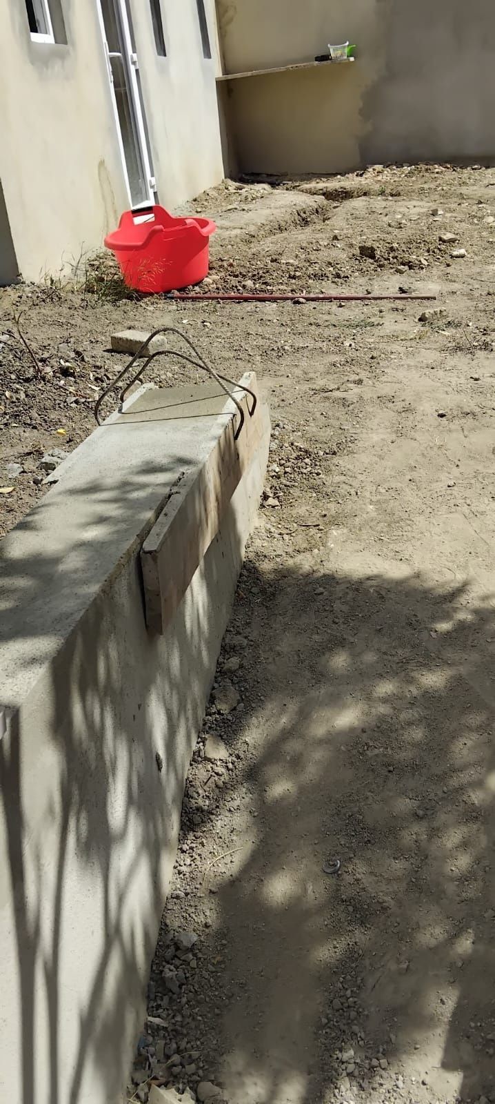 Faço todo o tipo de trabalhos de construção civil