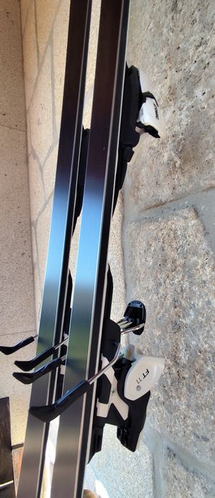 Novos esquis "carving"