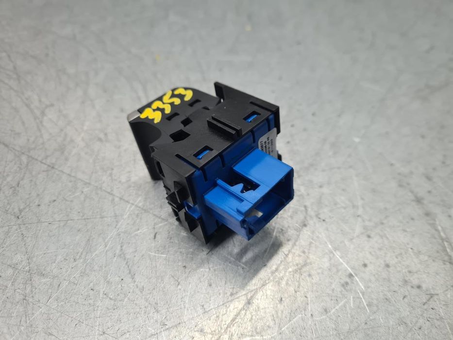 Botão / interruptor travão de parque PEUGEOT 208 II