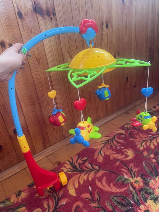 Мобіль дитячий на кроватку