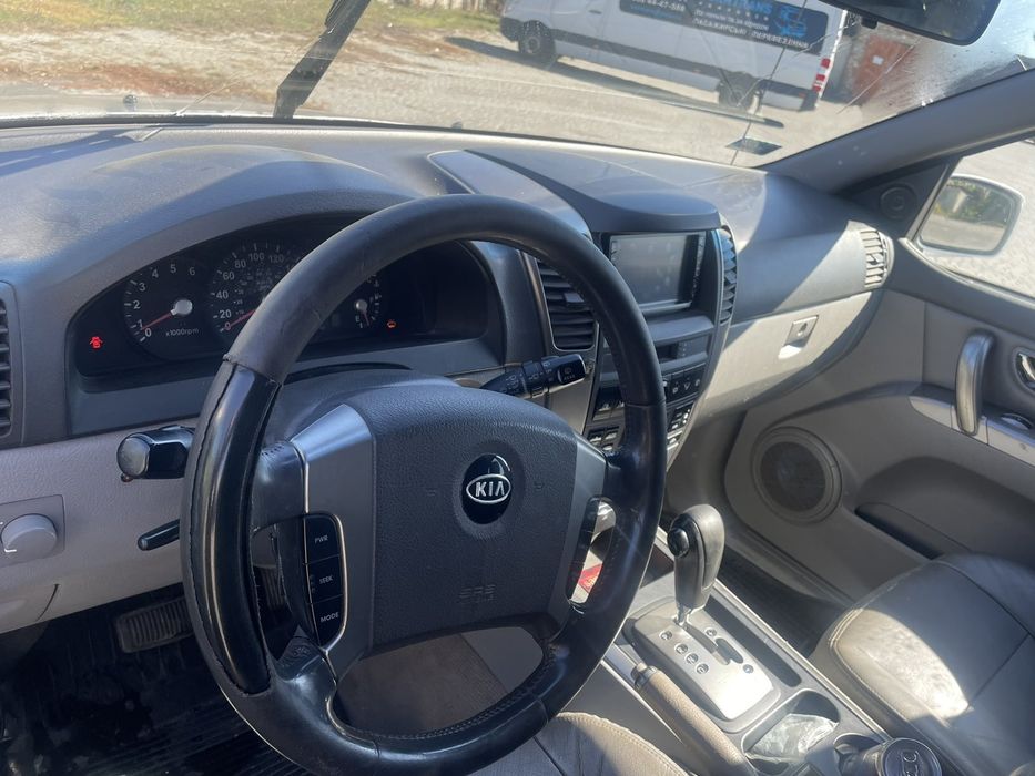Kia SORENTO 2.5 дизельна стан сів поїхав