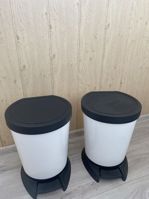 Відро для сміття з педаллю 10л Біле