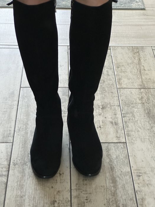 Зимові замшеві чоботи