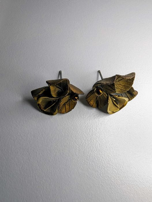 Дуже цікаві порцелянові сережки