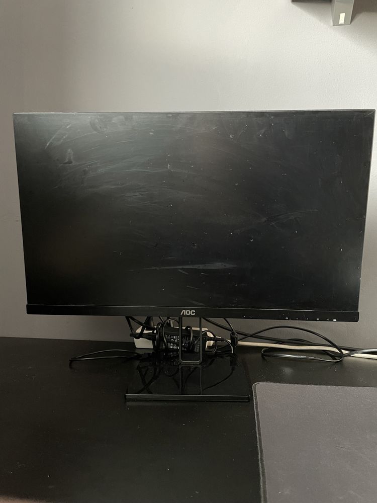 Monitor AOC 24’ stan bardzo dobry