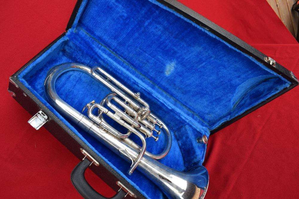 Trompa , Master 670289