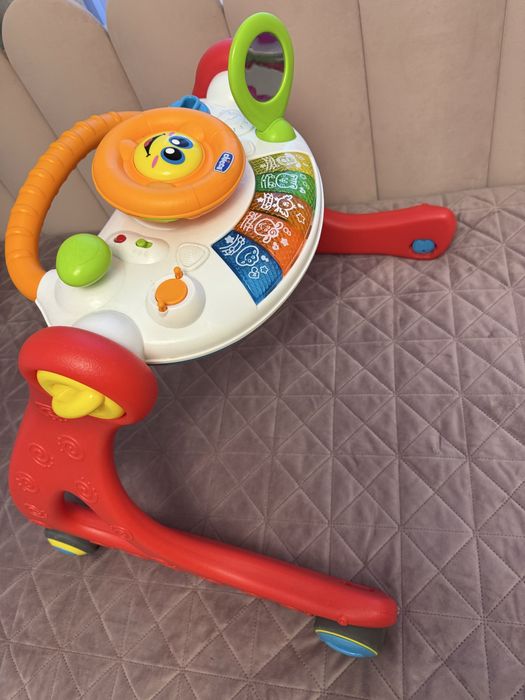 Розвиваючий центр від Chiko від 3 міс до 3 років