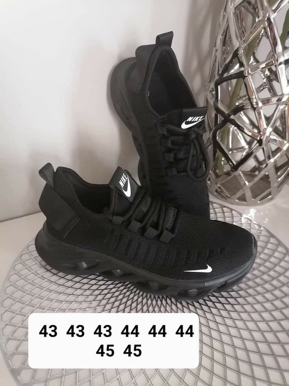 Buty męskie sportowe