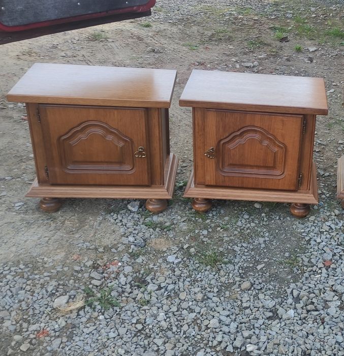 Szafki nocne 2 sztuki