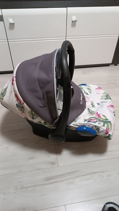 Fotelik samochodowy Avionaut Kite