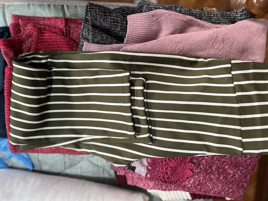 Casacos inverno, várias camisolas, pijamas