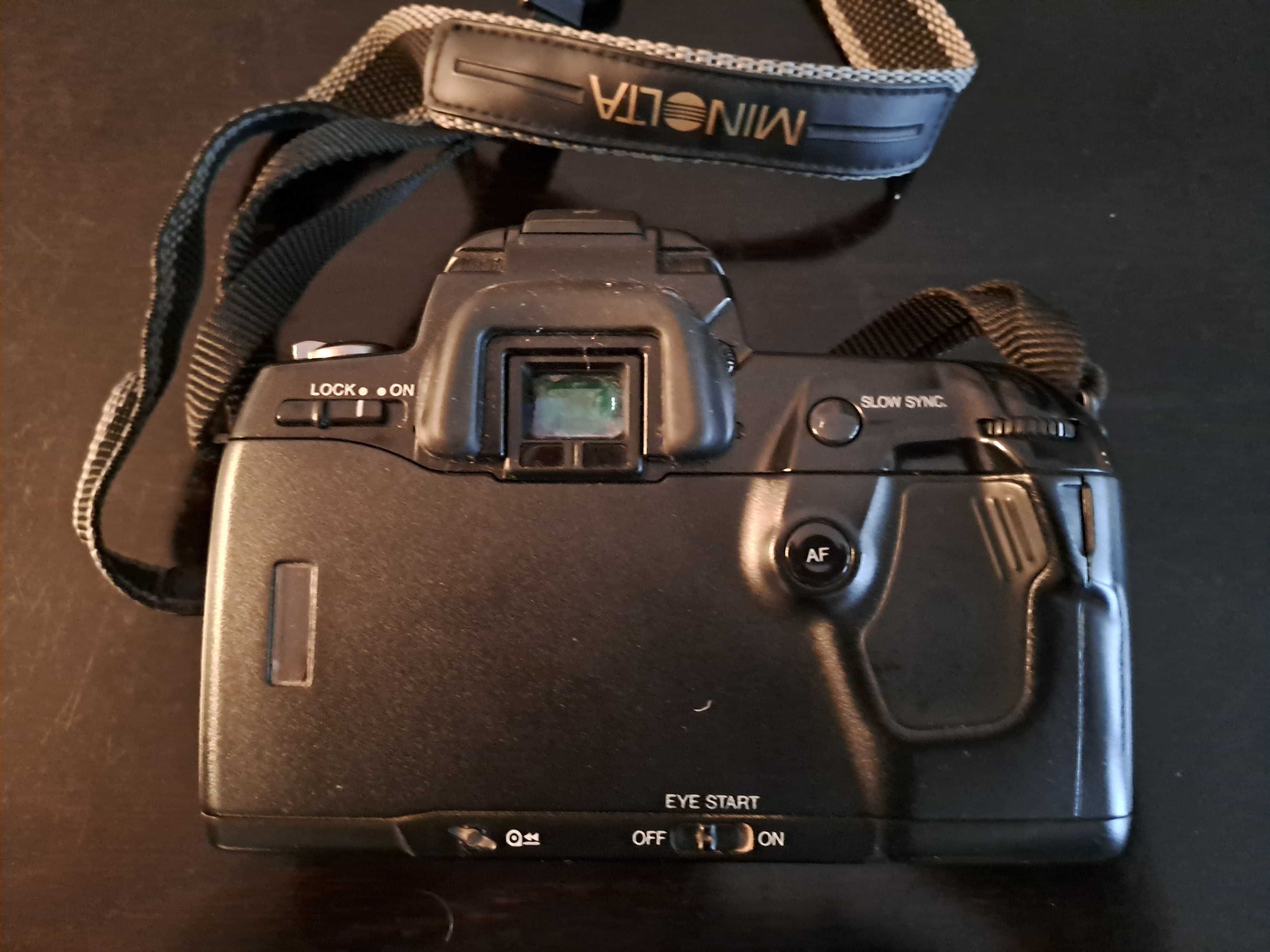 Minolta Dynax 800si + AF 35-70 + AF 80-300 + Sunpak 4000AF + gratisy