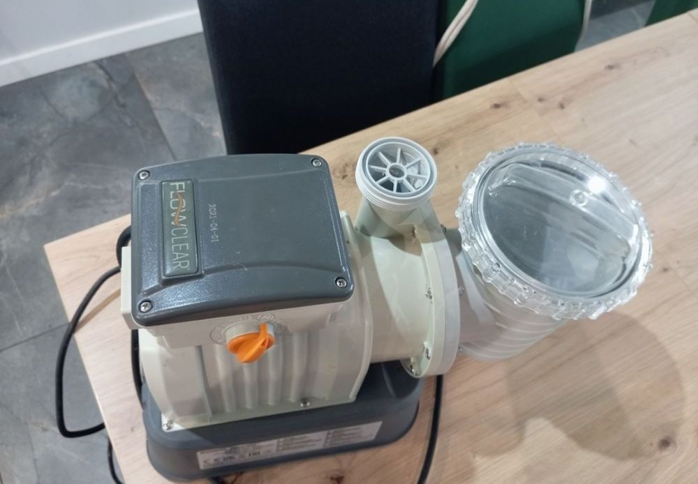 Pompa piaskowa Bestway idealny  stan 8327 l/h.