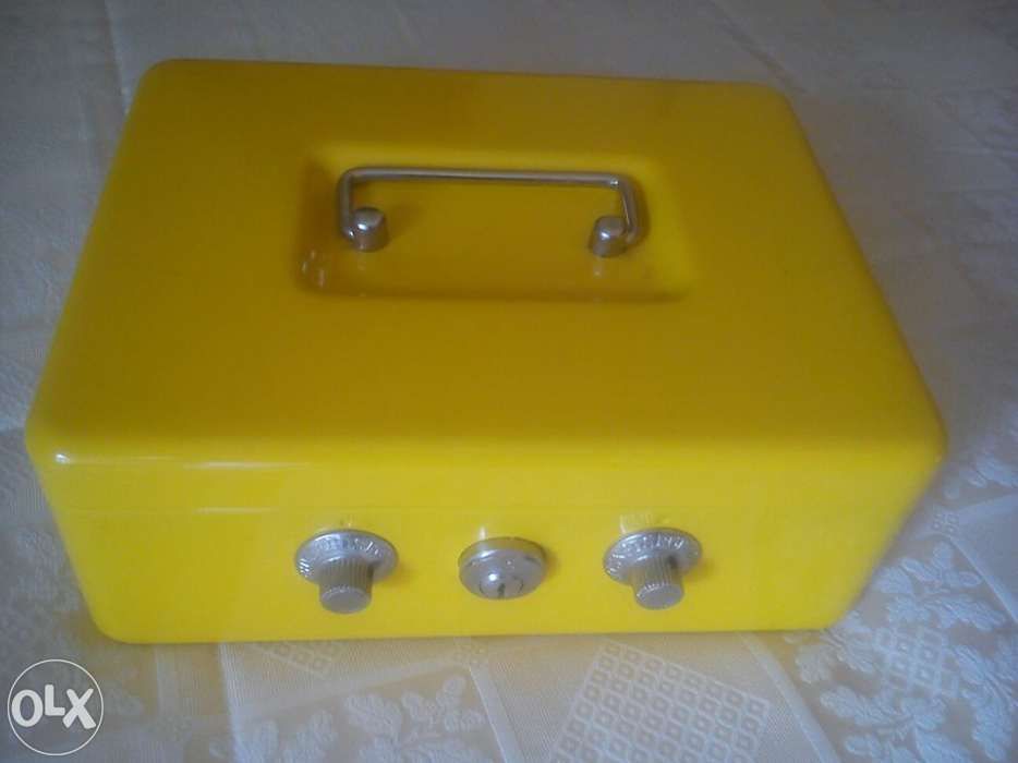 Cofre  Segredo. Novo