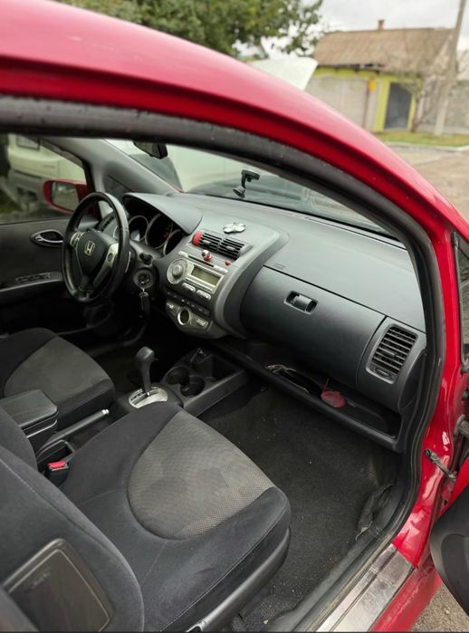 Honda jazz 2008г Автомат 1.4 после ДТП