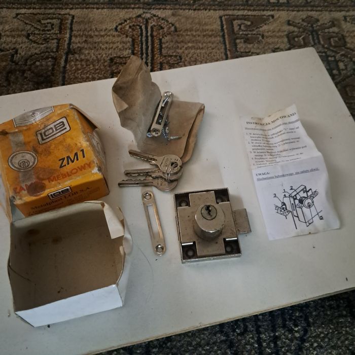 Zamek meblowy Lob zm1 dwustronny stary PRL nowy