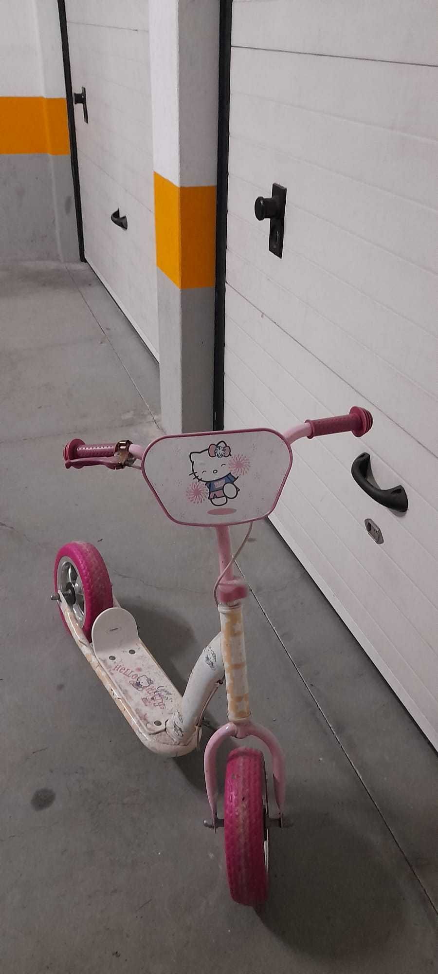Trotinete Hello kitty