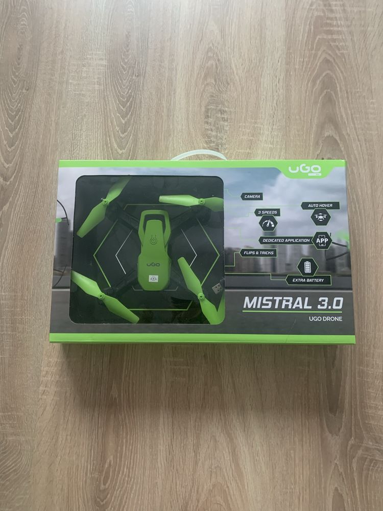 Dron Ugo Mistral 3.0