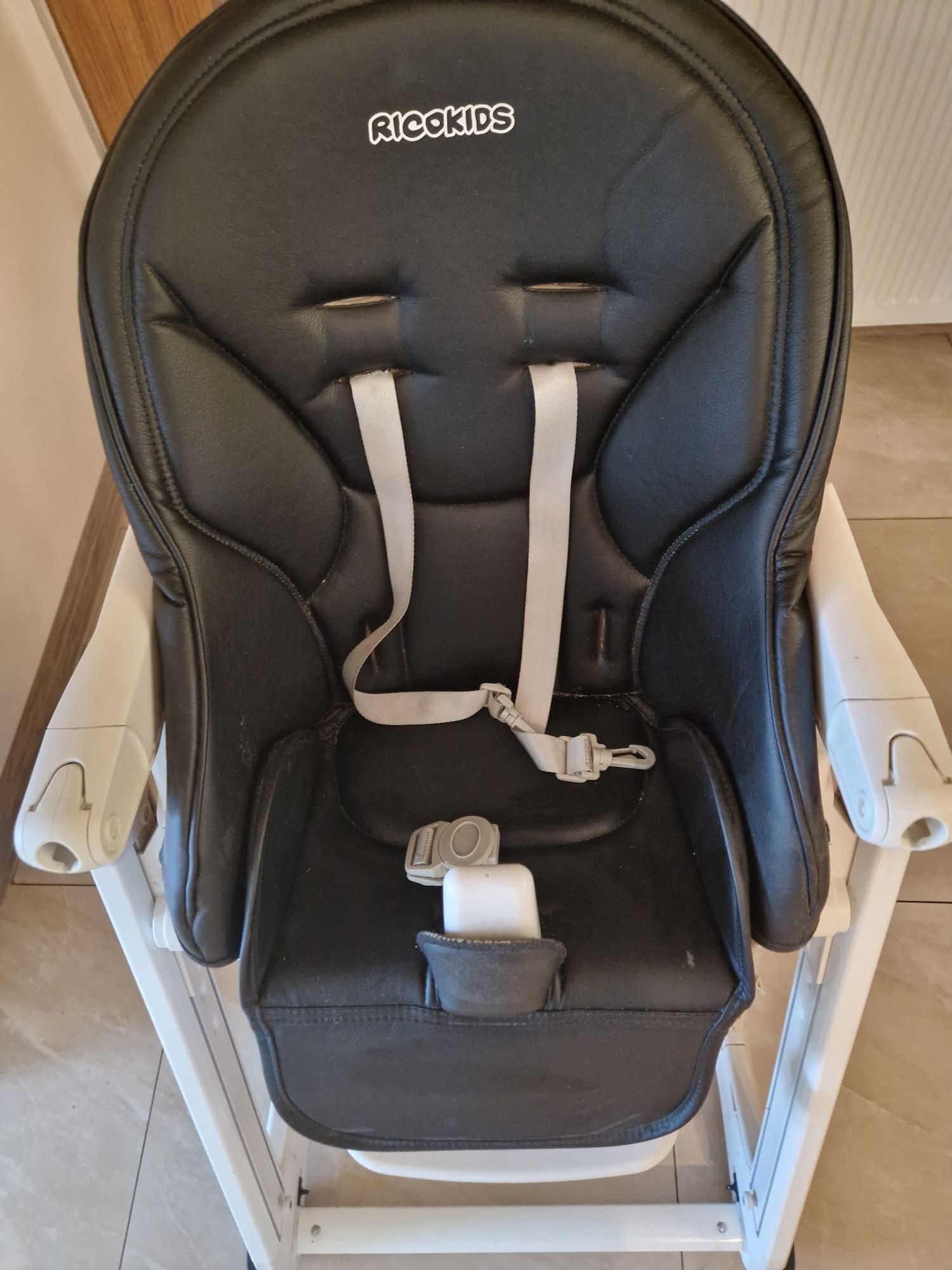 Krzesełko do karmienia  RICOKIDS