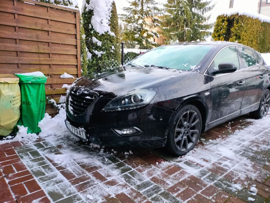 Lancia Delta 1.4 TJ Momo Design Executive