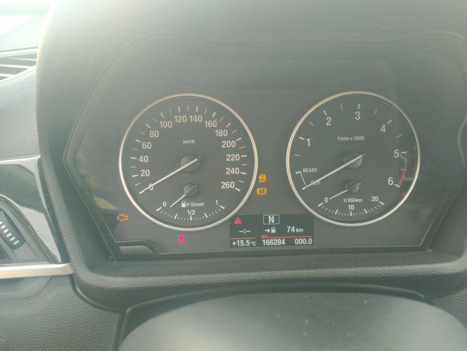 BMW X1  2.0 D queimado