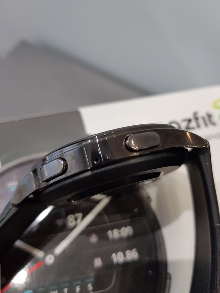 Смарт-годинник Amazfit Pop 3r