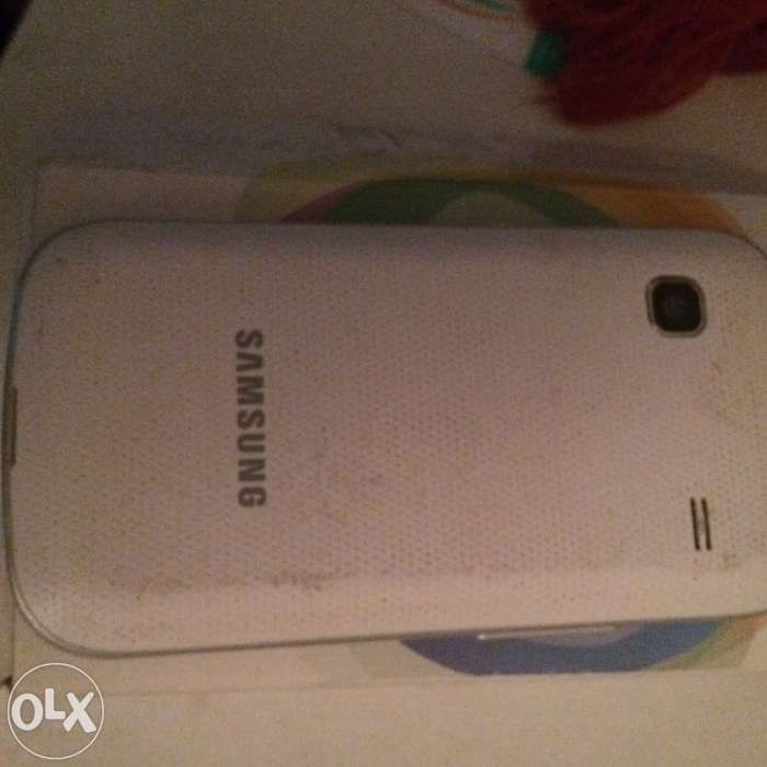 Samsung Gio - telemovel impecável