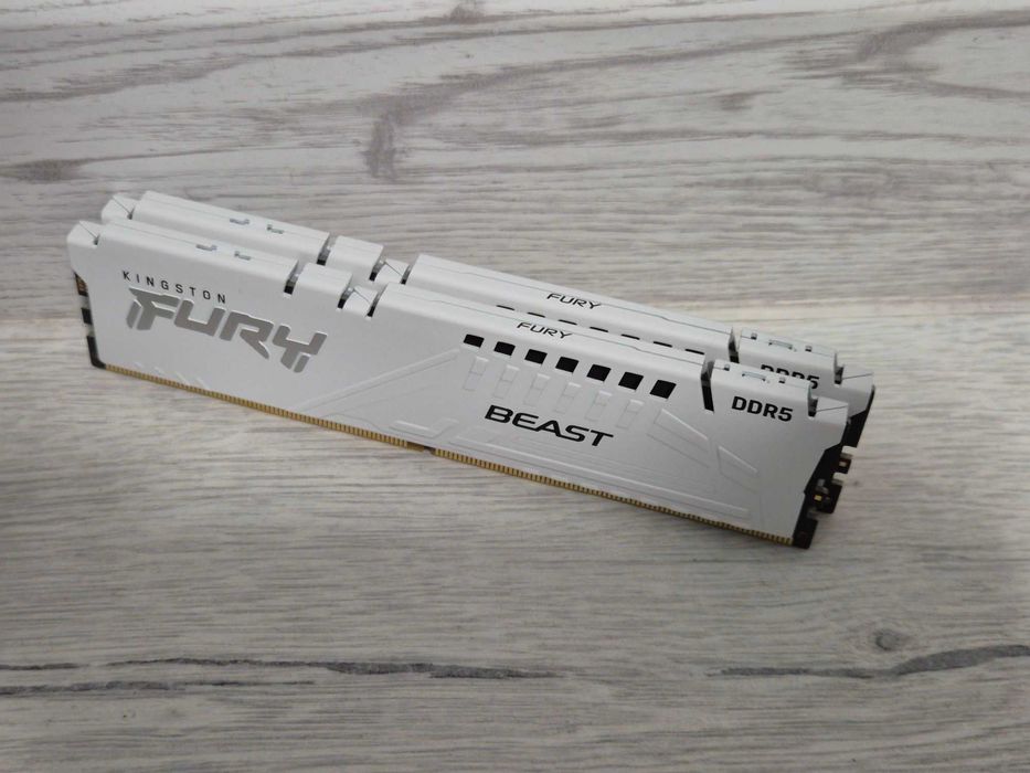 пам'ять DDR5 64GB (2x32) 6000MHz Kingston FURY White. Trade-in