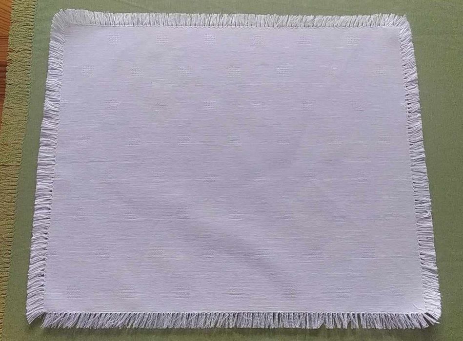 Komplet serwetek materiałowych + bieżnik