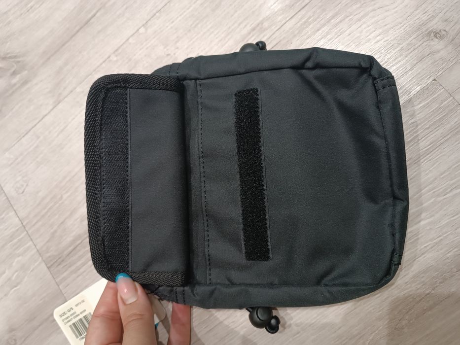 Сумка через плече Levi's