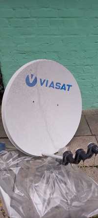 Спутниковая антена Viasat на три головки+тюнер Strong SRT 7711