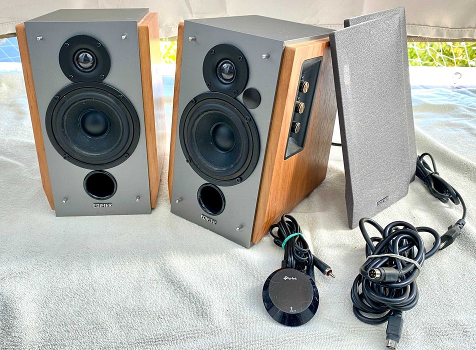 Głośniki komputerowe 2.0 Edifier R1600T III +adapter TP-Link Bluetooth