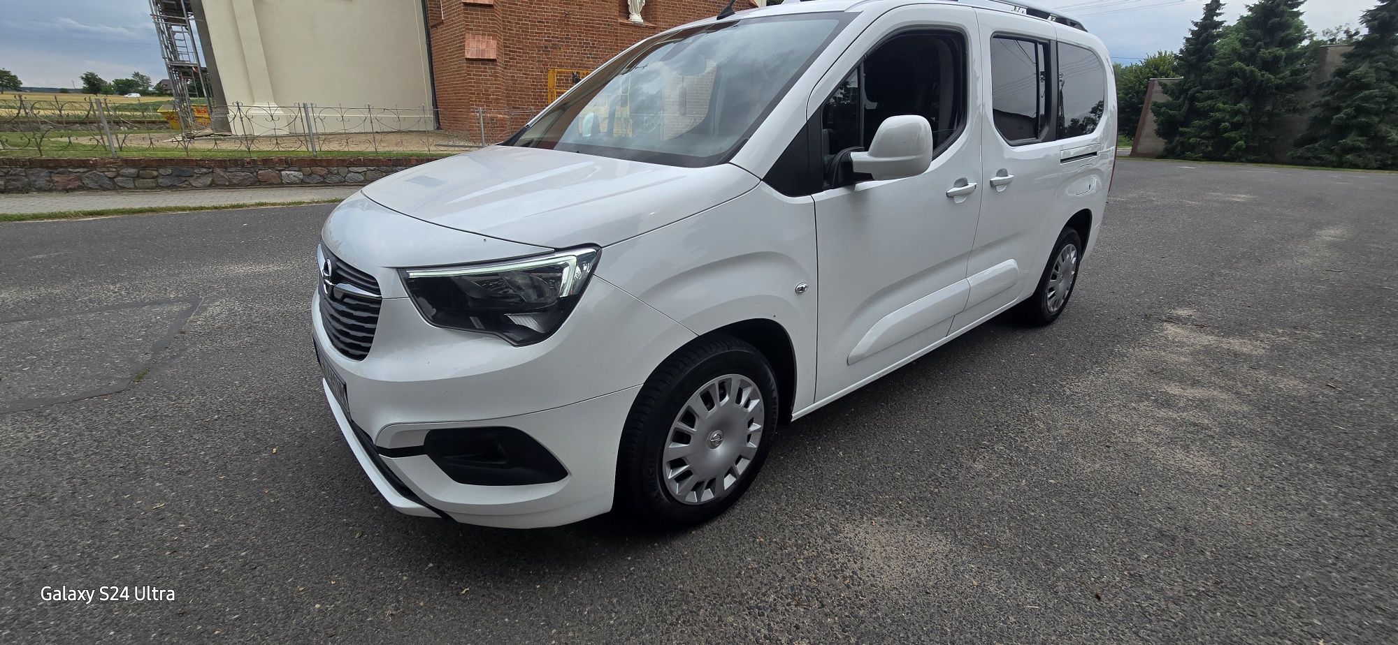 Opel Combo 1.5 d 102hp
