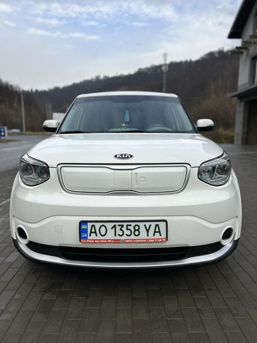 KIA Soul EV 2015 року