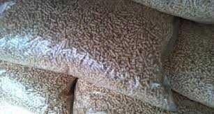 Наповнювач гігієнічний для туалету для хатніх тварин (соснові гранули)