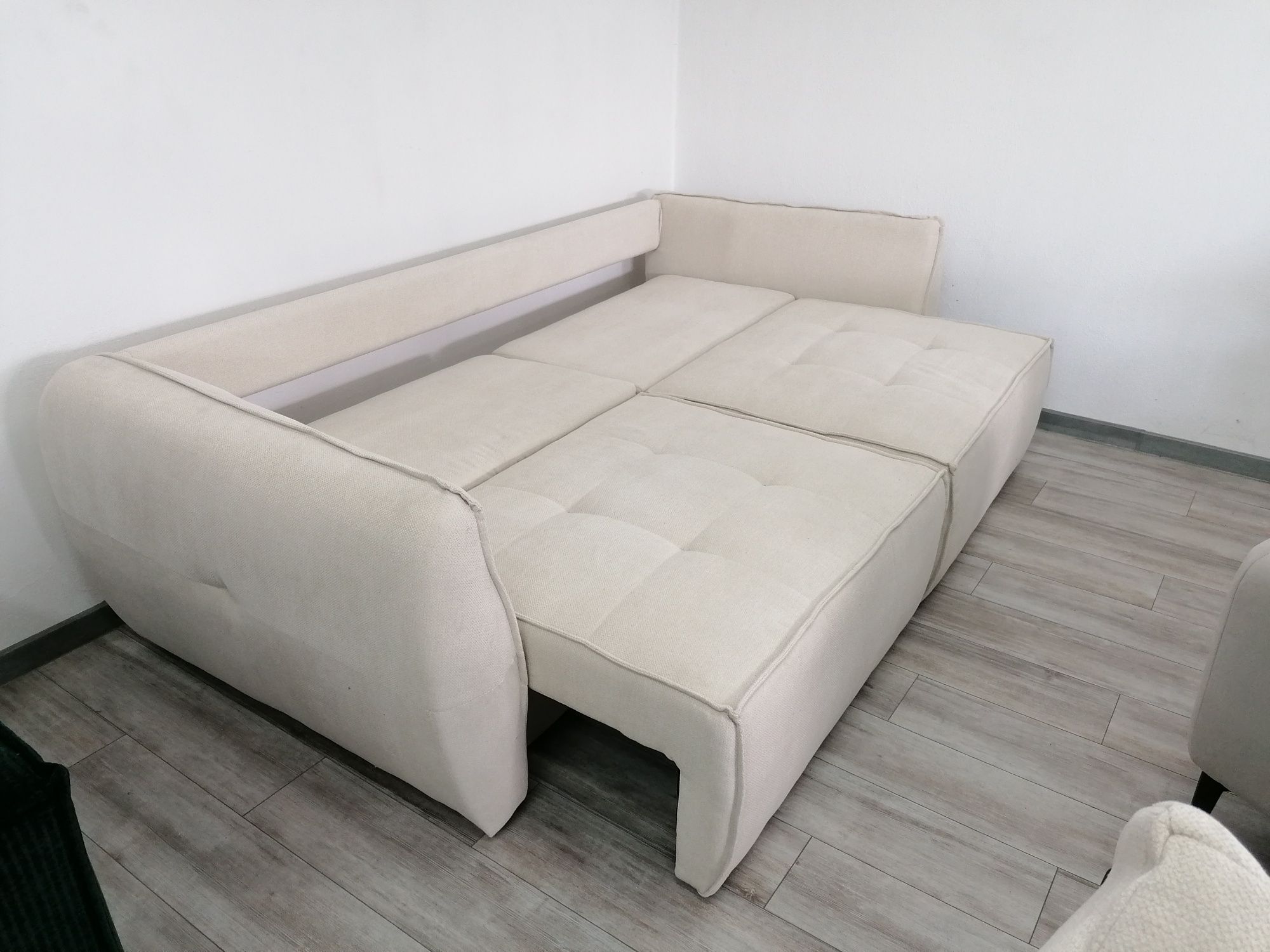 Nowoczesna Sofa 4w1