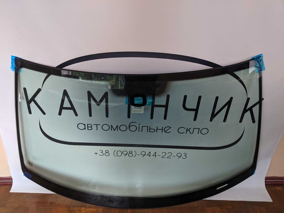 Лобове скло Porsche Cayenne Macan Taycan Panamera Boxter 911