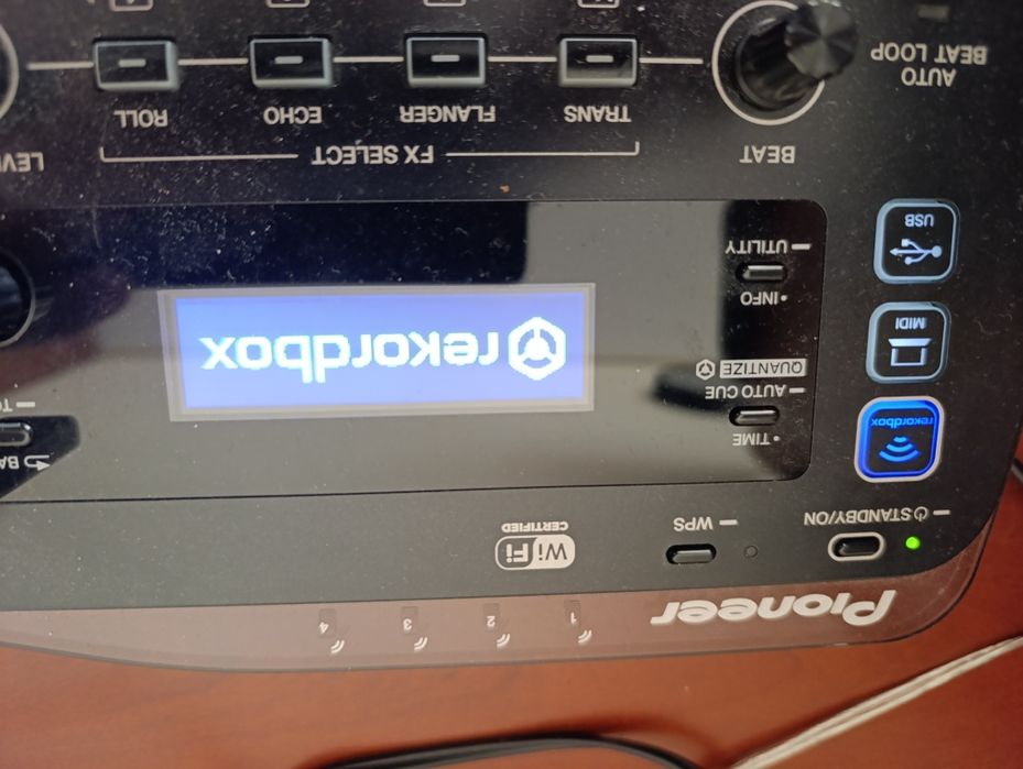 Controladora Pioneer XDJ 500 Aero