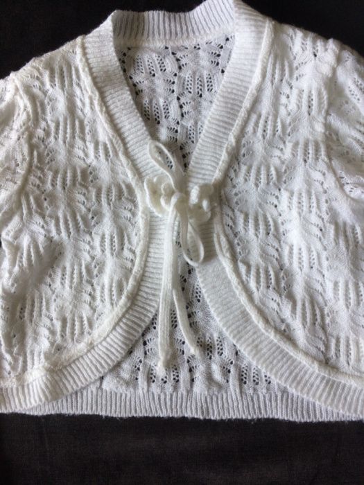 Białe bolerko/sweterek, 134cm, torebka Komunia