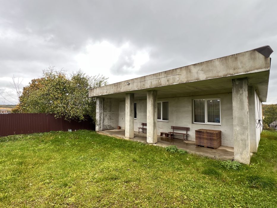 Продаж будинку с.Красів