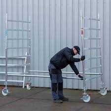 Rusztowanie Aluminiowe Jezdne Euroscaffold 0,90mx2m wys. 8,4m Altrex