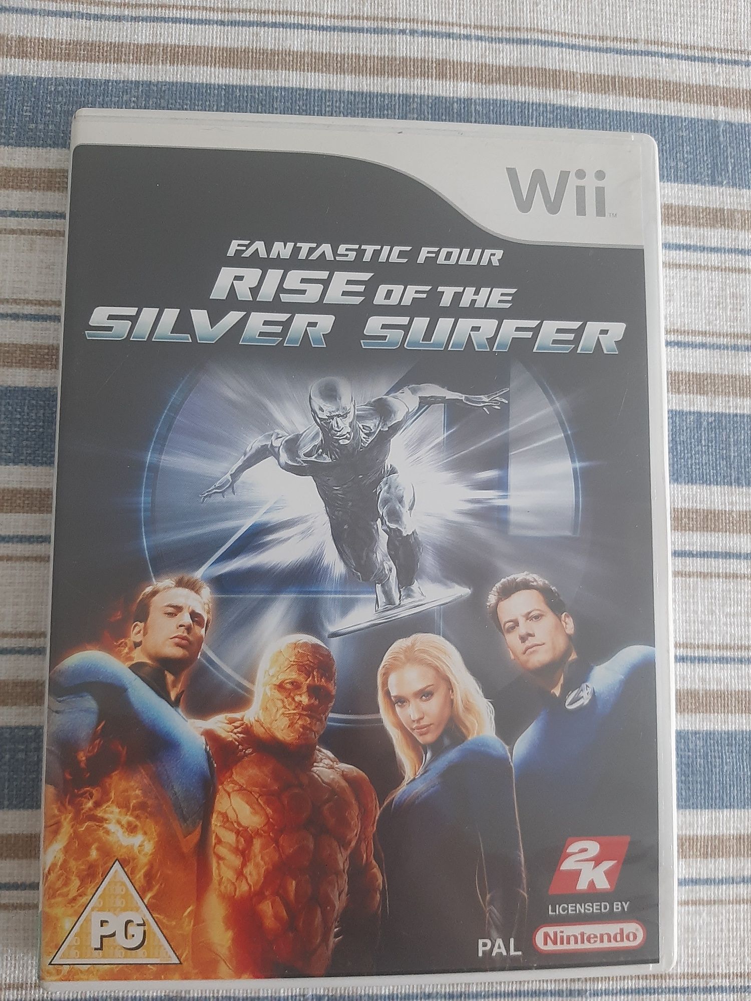 Jogo wii fantastic four - rise of the silver surfer