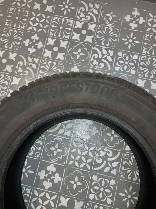 Sprzedam opony zimowe Bridgestone
