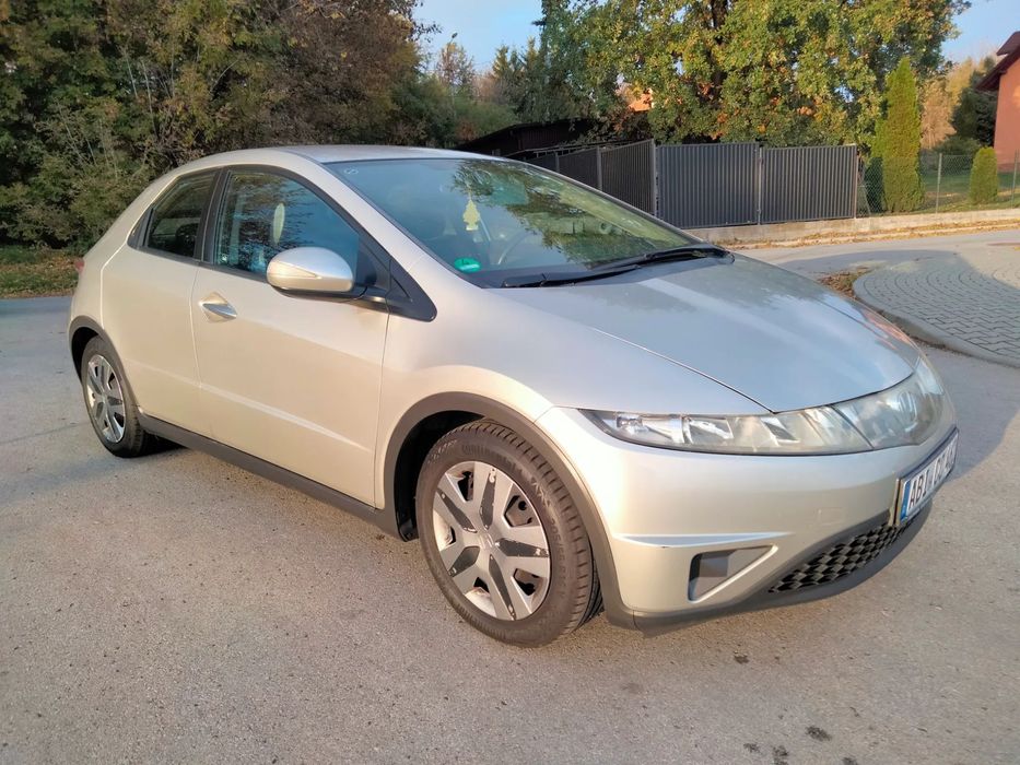 Honda Civic Wyśmienity stan Super atrakcyjny wygląd