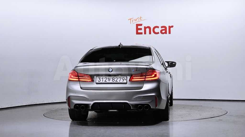 2020 BMW M5 (F90) M5 Sedan