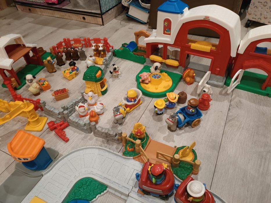 Zestaw Fisher Price Little People