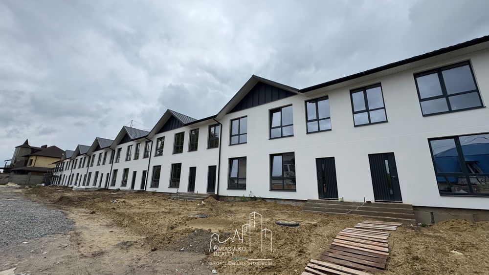 Продам стильний таунхаус мікрорайон