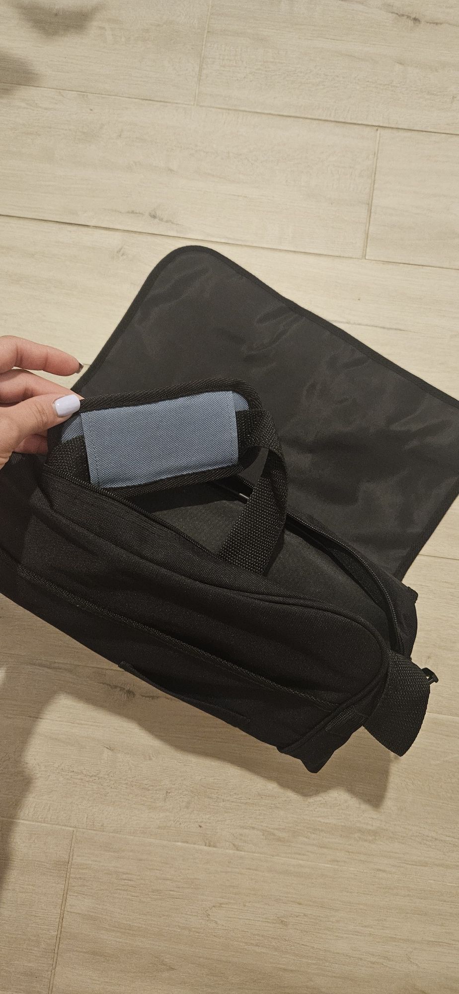 Torba na laptopa