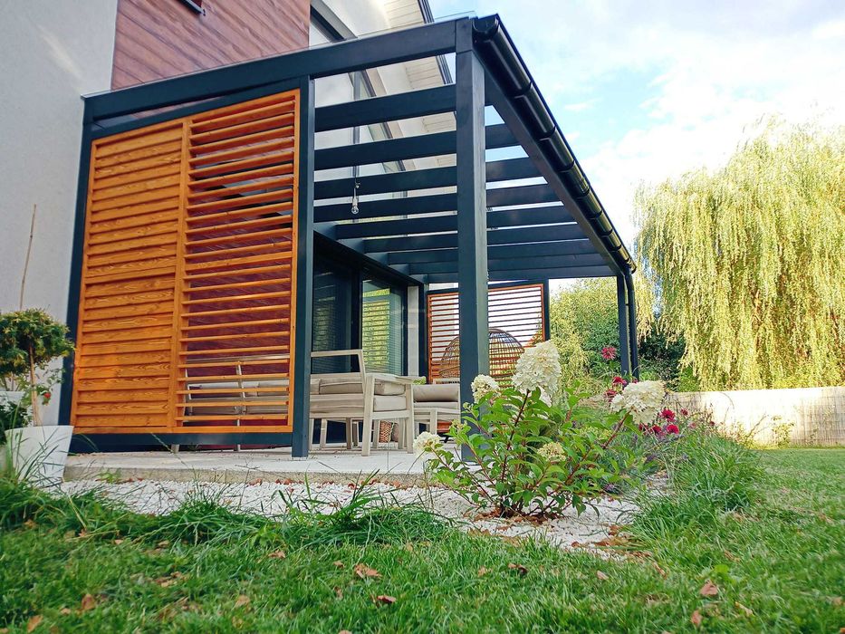 zadaszenie tarasu pergola dach taras drewniany poliwęglan 400x600