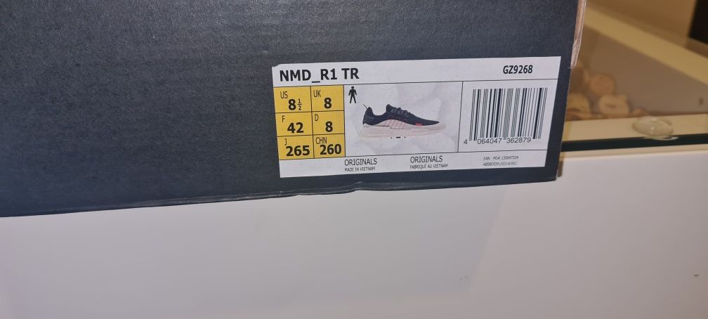 Adidas Nmd_R1 TR 42